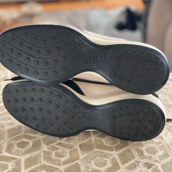 TOD’s woman’s leather sneakers - Picture 5 of 5